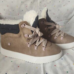 Kenneth Cole New York Girls Ashley Hiker Lace Up Ankle Boots Fur Trim Size 4